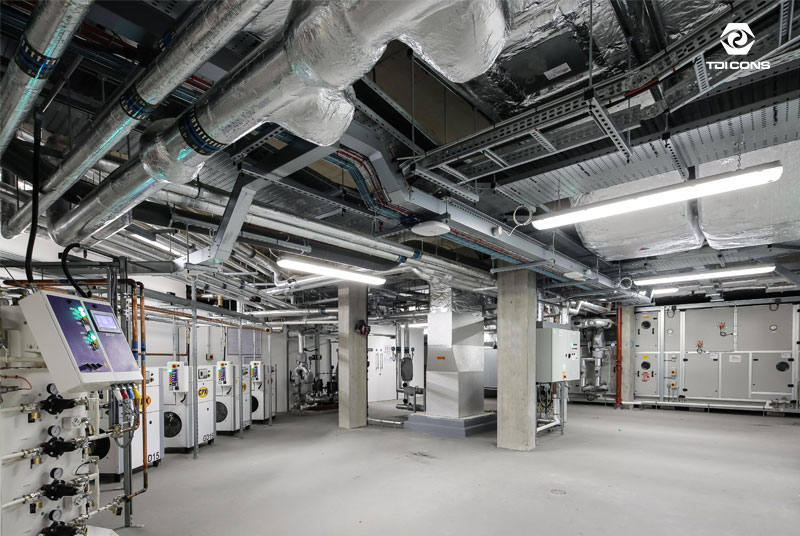 Hệ thống MEP bao gồm Mechanical (Cơ khí), Electrical (Điện) và Plumbing (Cấp thoát nước)